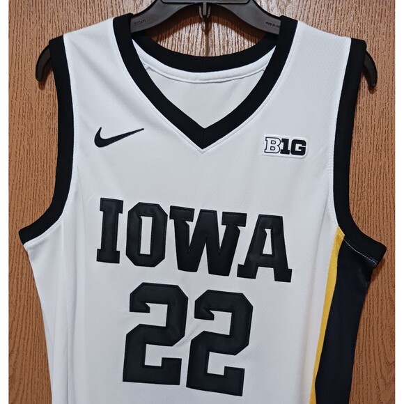 Caitlin Clark (Nike)-(Iowa)-(Hawkeyes)-(White)-(Jersey)-(New Cond.)-(Size-M)-$65 - Picture 3 of 11